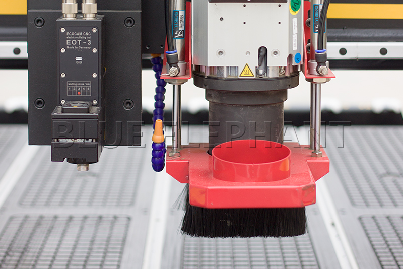 自動換刀開料機(jī)零部件